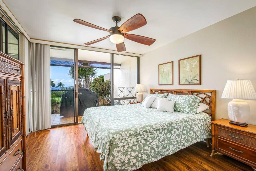 Beautiful 2/2 Condo In Kailua Kona. Ocean View! Eksteriør billede