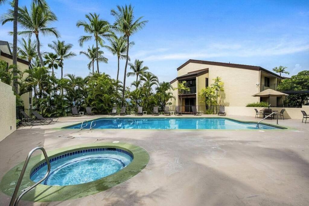 Beautiful 2/2 Condo In Kailua Kona. Ocean View! Eksteriør billede