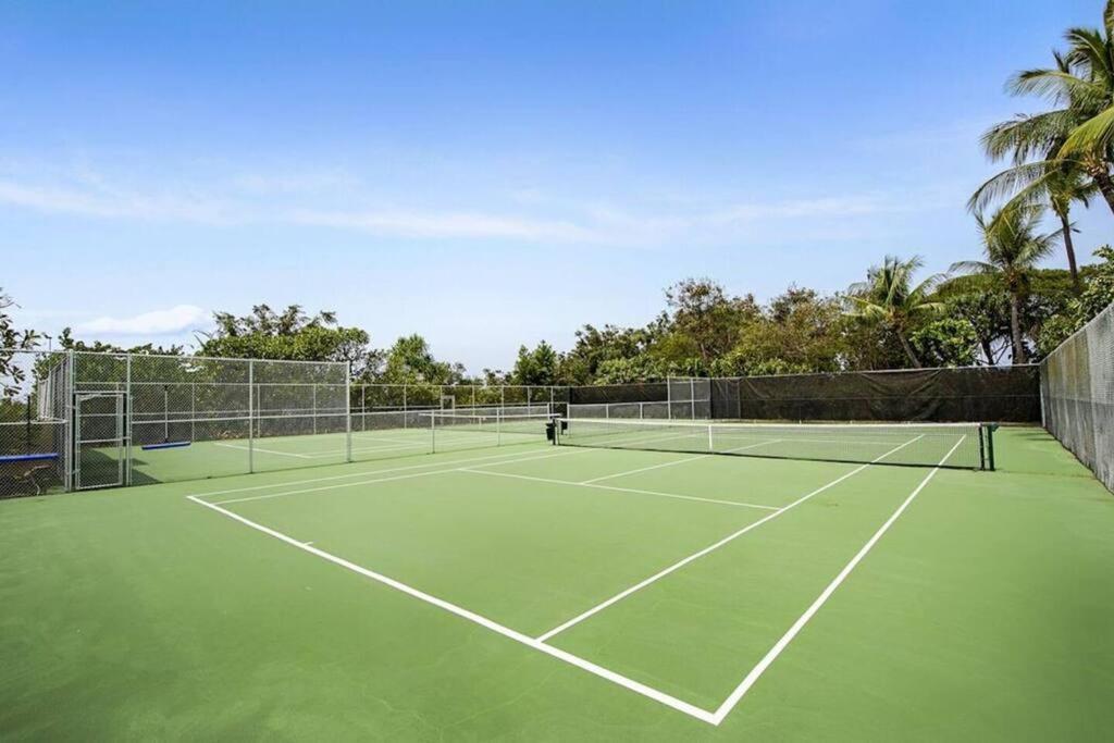 Beautiful 2/2 Condo In Kailua Kona. Ocean View! Eksteriør billede